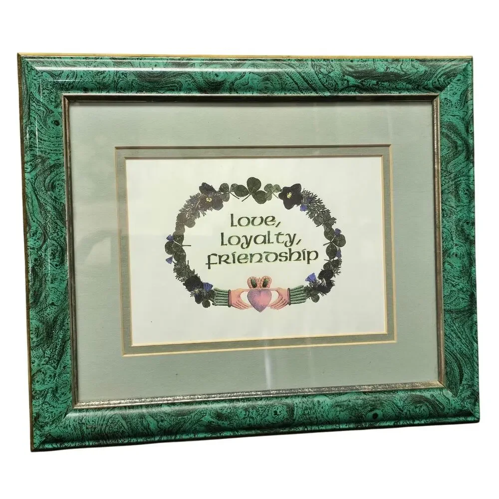 Irish Claddagh Symbol Love Loyalty Friendship Print Green Marble Frame 10